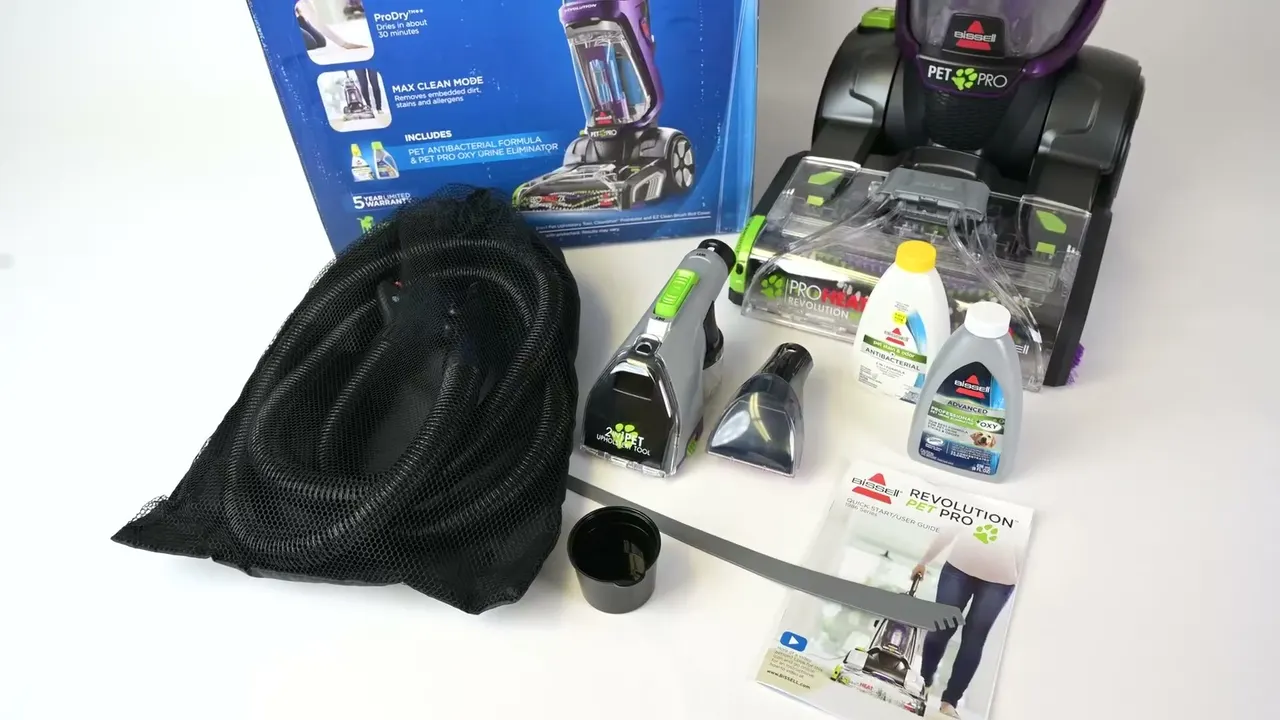 The included upholstery and stain tools are the ones owners reach for on stairs.