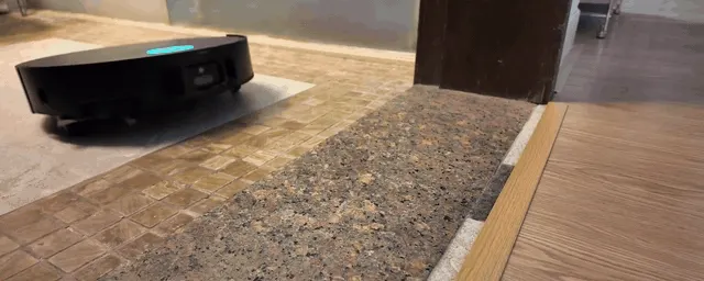 The retractable legs lift the chassis over thresholds that stop ordinary robots.