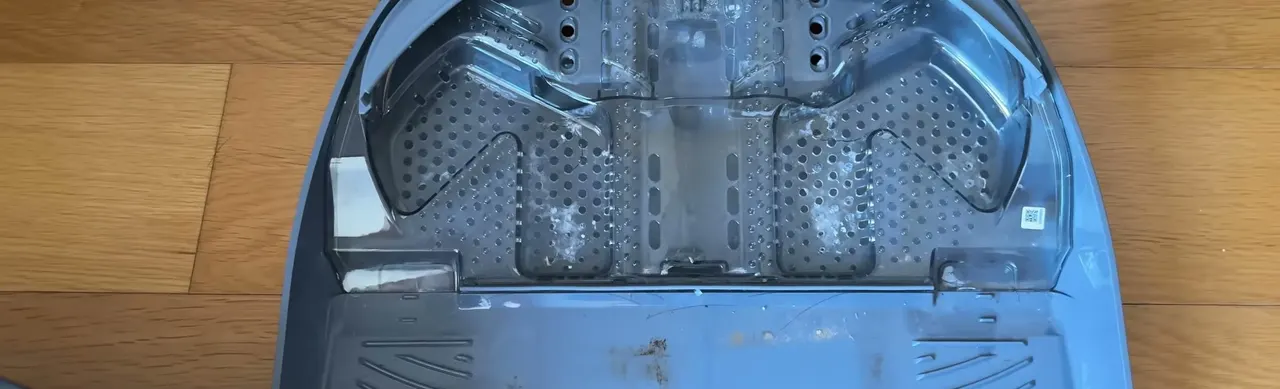 The wash tray is the one dock part that still wants a rinse every couple of weeks.